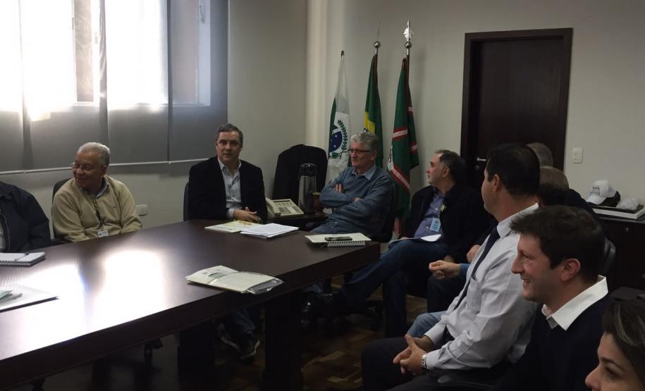 PARANÁ PROJETOS APRESENTA O PROJETO "ESPAÇO AMBIENTAL DO IRAÍ" PARANÁ PROJETOS APRESENTA O PROJETO "ESPAÇO AMBIENTAL DO IRAÍ"